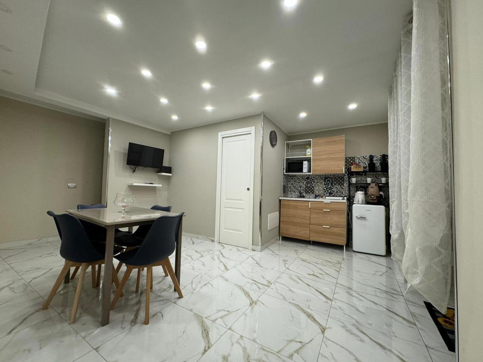 Pizzaiola'S Home Napoli Ngoại thất bức ảnh